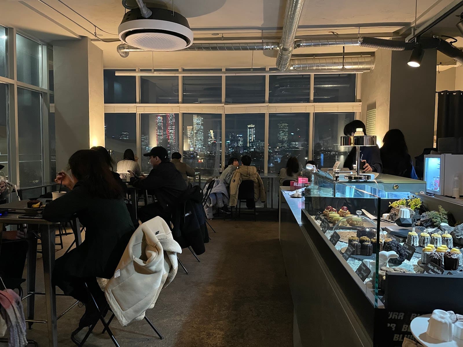 Blurr屋顶咖啡厅 4