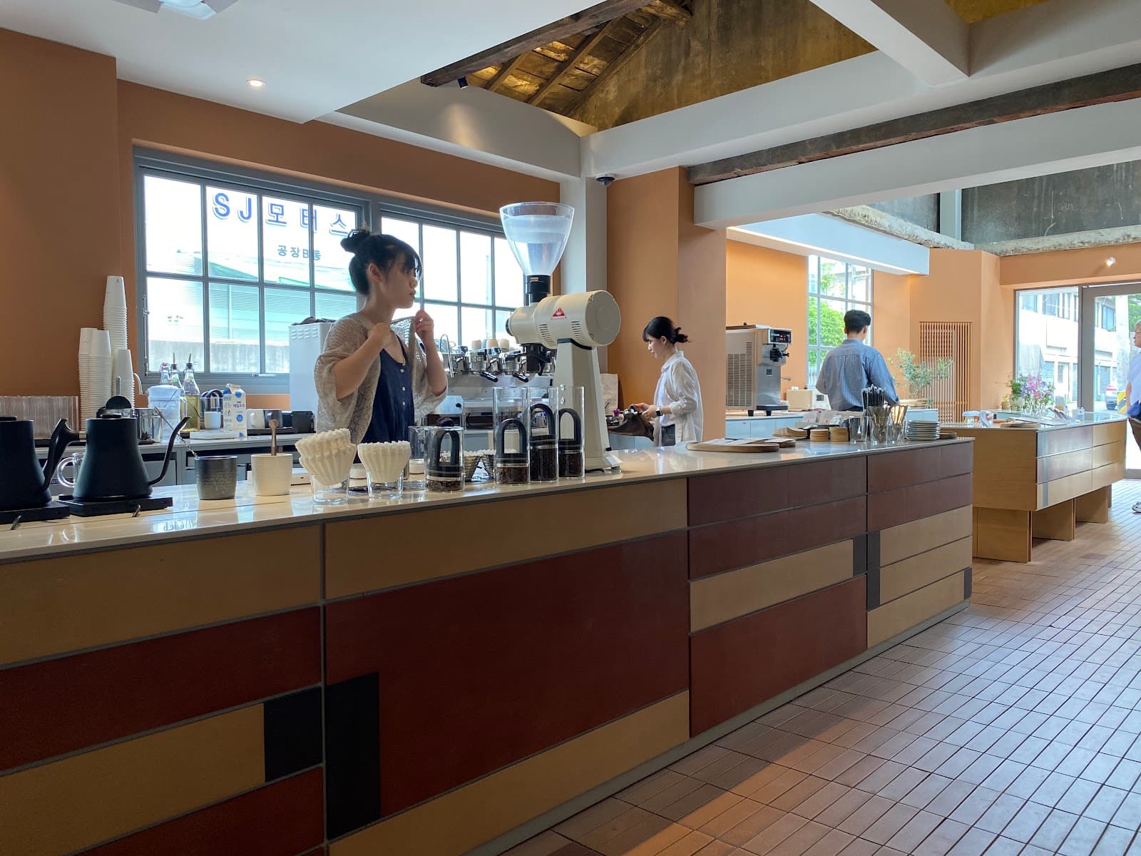 폰트 카페 문래점 5