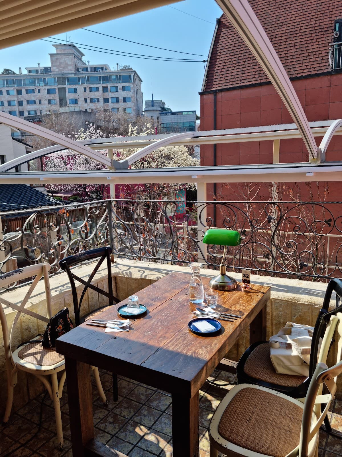 강남·압구정 디자인 브런치 카페 7곳: 미학이 모닝 리추얼을 만나는 곳