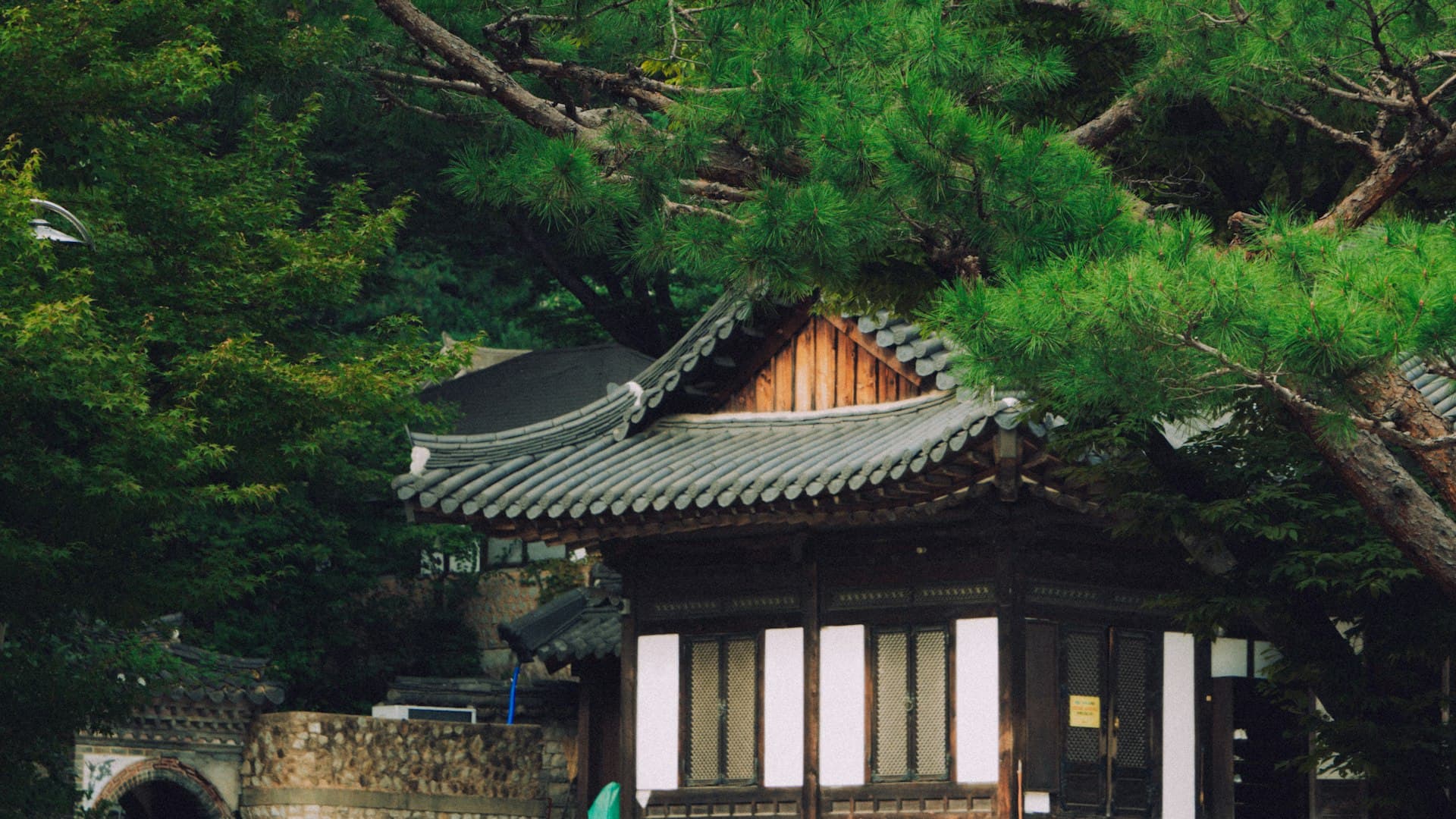 首尔自动文化遗产指南:从语音导览到智能手机导览