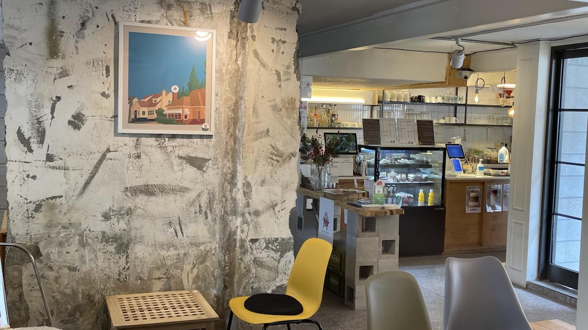 Songjeong-dong Guide 2025: Seoul's Hidden Cafe Street Before It Gets Famous