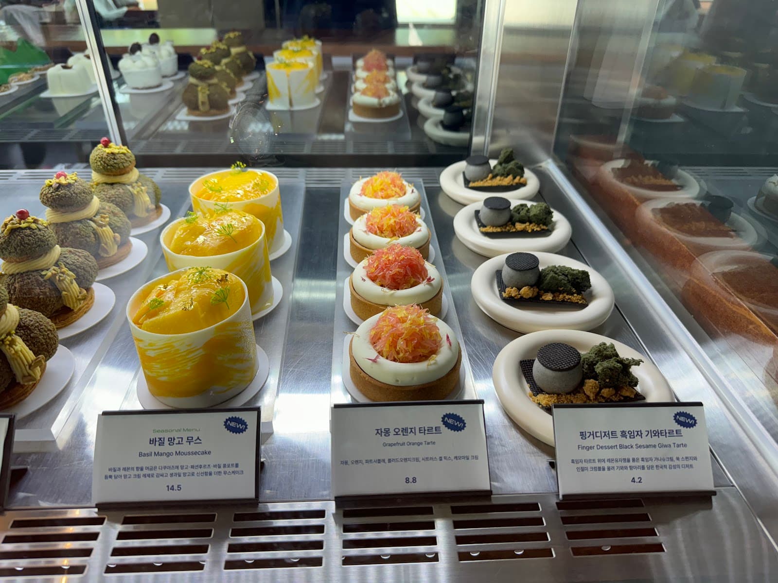 Low Roof(ロウルーフ) 4