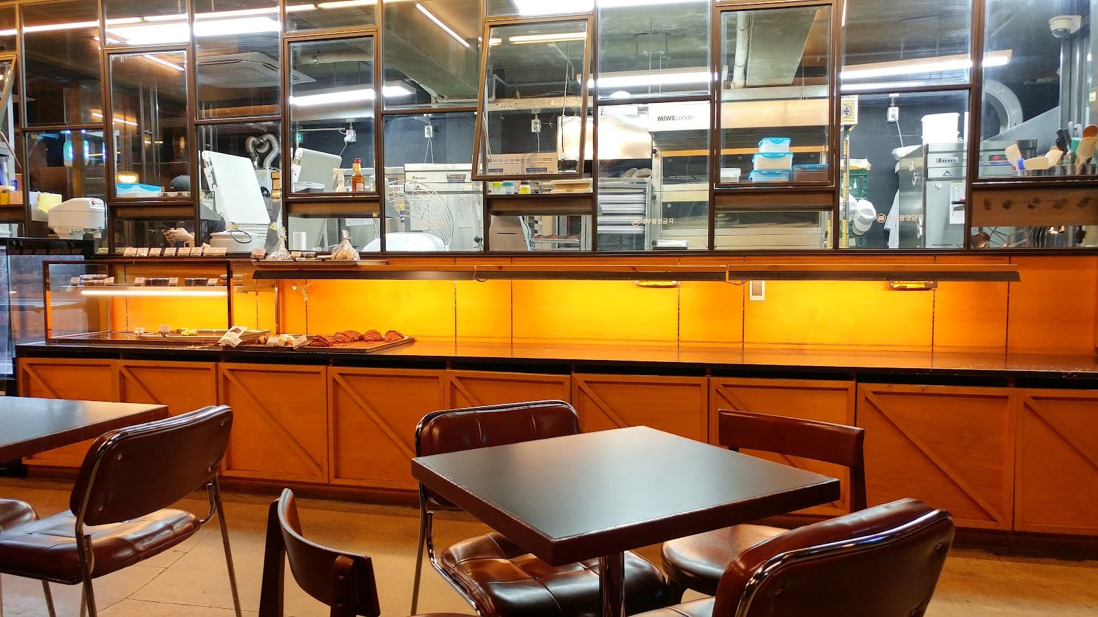 OUR Bakery(OUA面包店桃山本店)