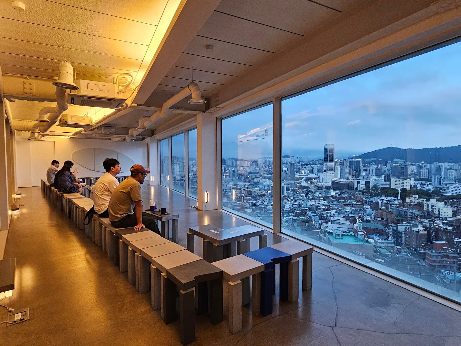 Tertre咖啡馆 (테르트르)