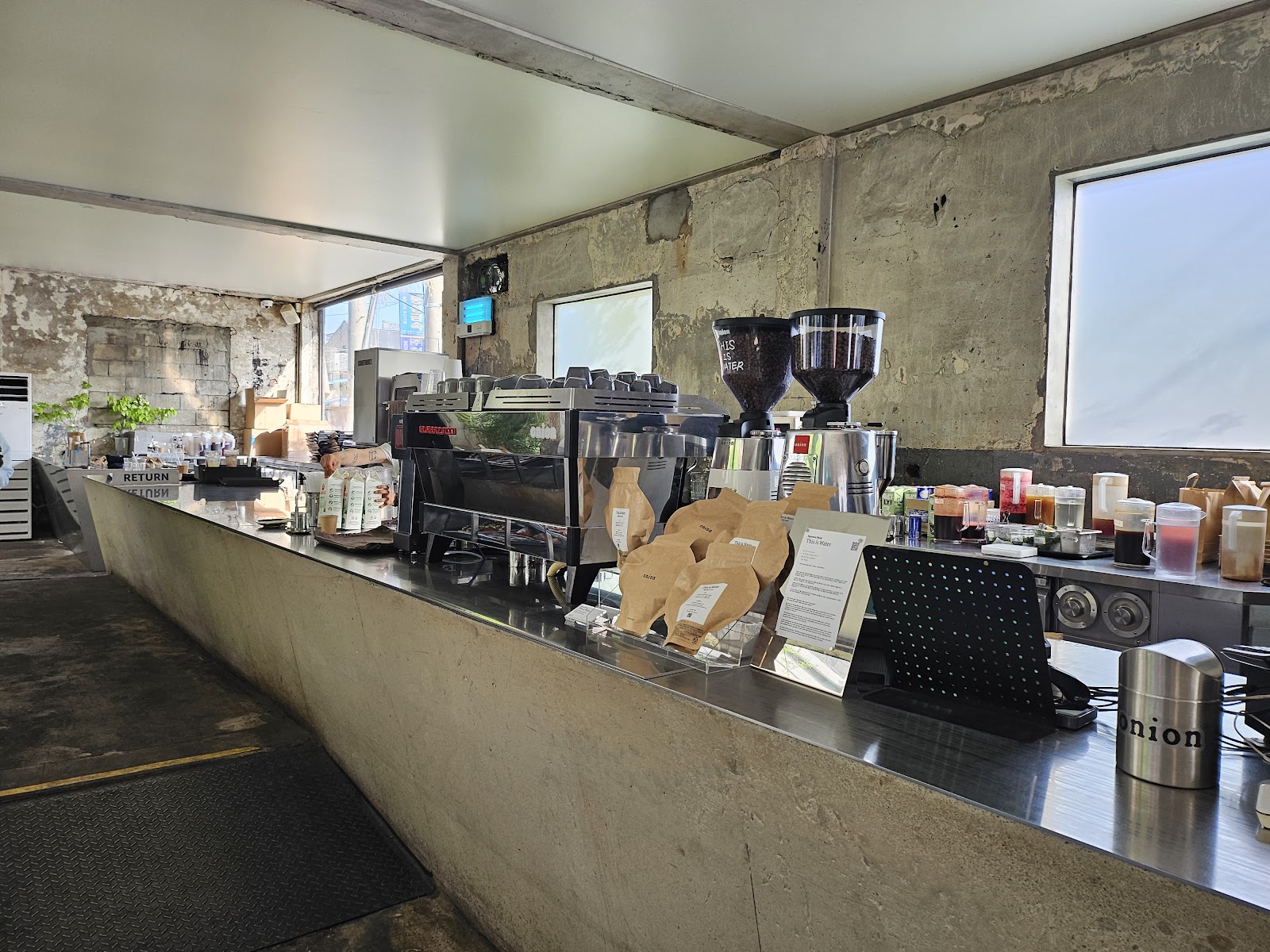 Cafe Onion圣水2层